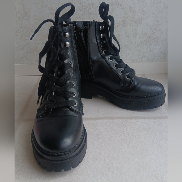 Black Chunky Lace-Up Ankle Boots - Picture 3 of 8